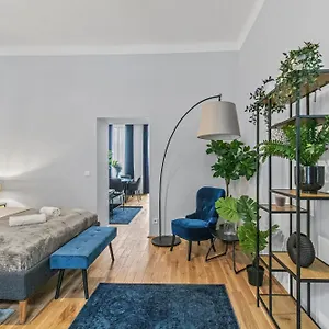 Balcony Apartment, 4 Min To U3 Zipperer Strasse Viena